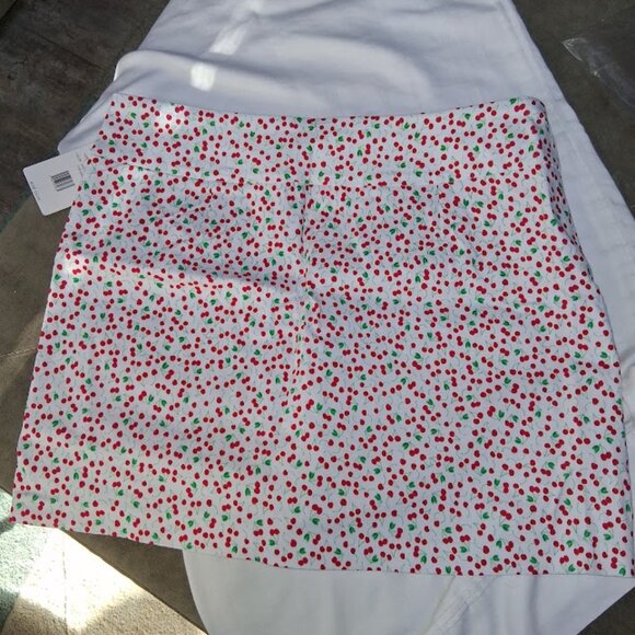 Zac & Rachel Women's Cherry Print Skort NWT Sz 14 - Picture 6 of 7